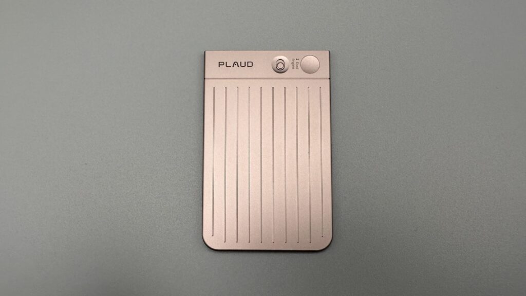 PLAUD NOTEの正面